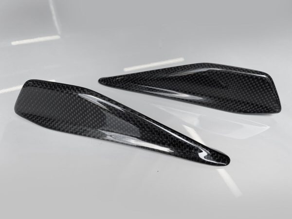Taillight fin for Ferrari Portofino - Image 2
