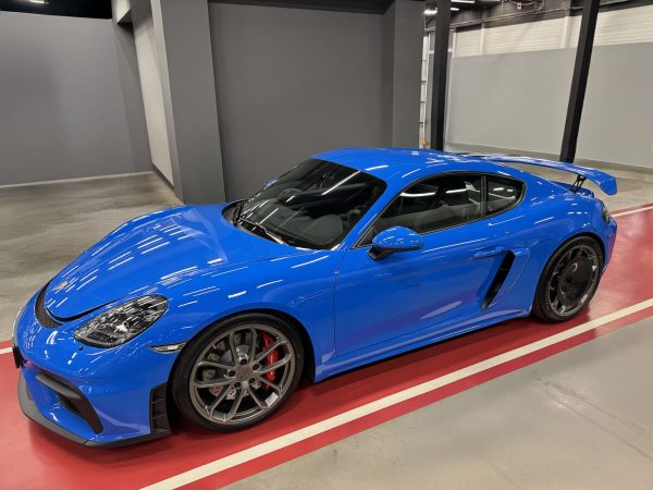 Carbon Aerodynamic disc set rear wheel discs covers for the Porsche Cayman GT4 718 - Image 4