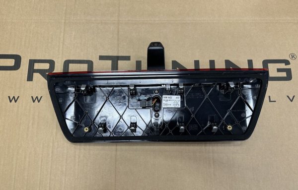 Genuine MAN TGE/ VW Crafter MK2 Additional brake light with reversing camera - Image 10