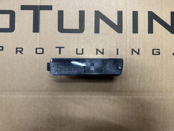 Black Smoked OE look Front bumper turn signals For VW GOLF 2 / Jetta MK2 - Wide/ Big bumper Left - Image 3