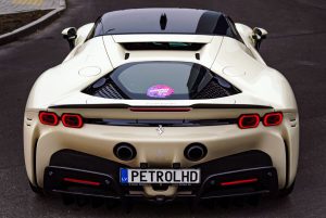 CARBON Performance Aero trunk Spoiler boot extension for Ferrari SF90