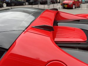Roof diffuser for Ferrari 296 GTB