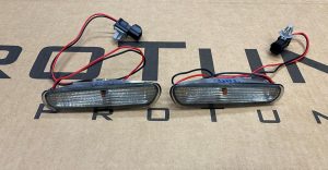 Black Smoked Front Bumper Side Markers/ Corner Lights Indicators (Turnsignals) For Volvo S40 / V40 MK1 1996-1999