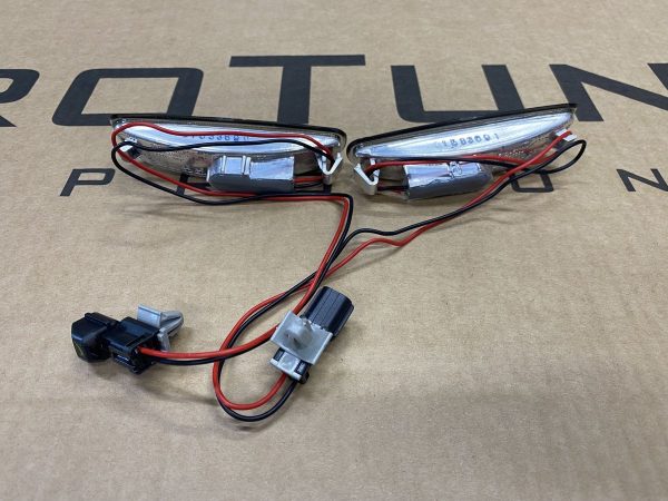 Black Smoked Bumper Side Markers/ Corner Lights Indicators (Turnsignals) For Volvo S40 / V40 MK1 1996-1999 - Image 8