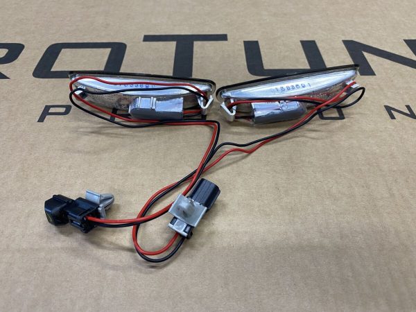 Black Smoked Rear Bumper Side Markers/ Corner Lights Indicators (Turnsignals) For Volvo S40 / V40 MK1 1996-1999 - Image 6