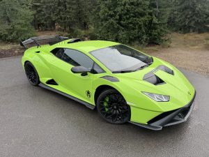 Matte carbon Sideskirt Aero blades for Huracan STO