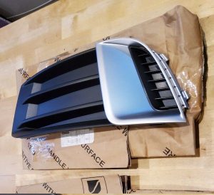 Ambition Genuine LEFT Front Bumper Side Vent Grill Air Intake For Audi A3 8V 17-19 Facelift SE