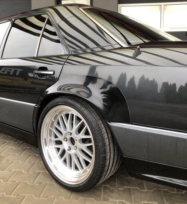 ANG E500 Look Wide rear arches / fenders For Mercedes W124 - Image 9