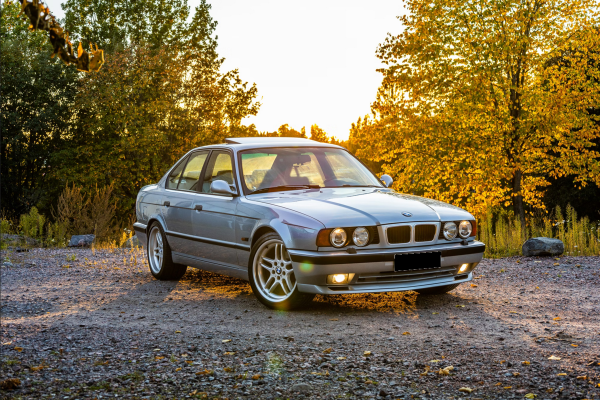 M5 / M Sport Look Side skirts/ Sill covers For BMW E34 87-96 - ABS Plastic - Image 12