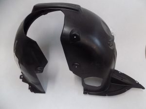 NEW GENUINE AUDI A3 8V FRONT LEFT N/S WHEEL ARCH COVER MUD GUARD 8V0821171J