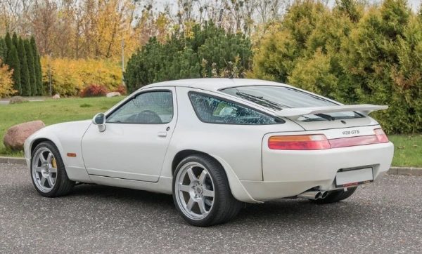 Turbo Look Rear Trunk Spoiler For Porsche 928 1977-1995 - Image 6