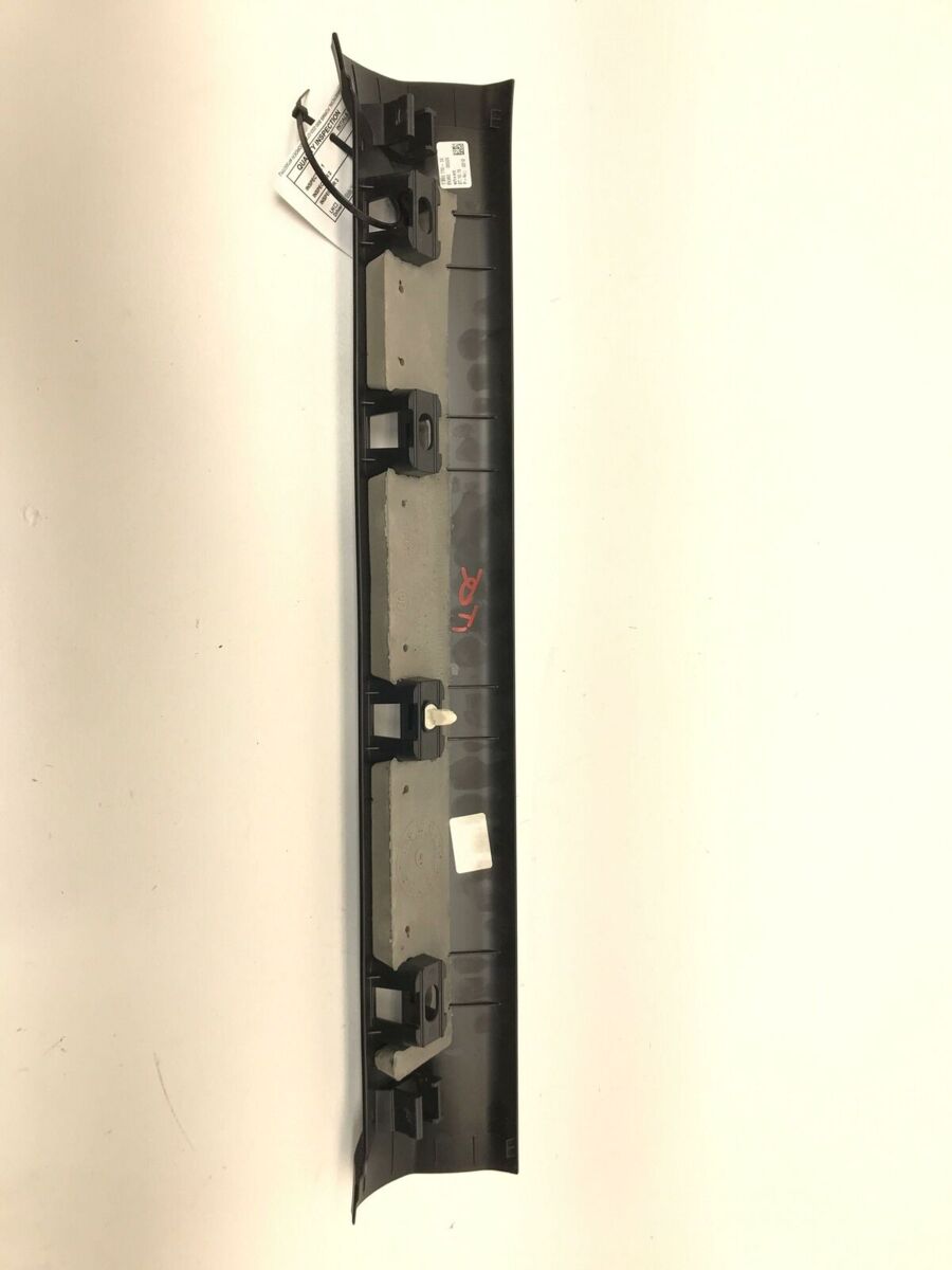 NEW GENUINE BMW 7 SERIES G11 G12 COVER MOLDING SILL INNER FRONT RIGHT 51477390770 - Image 4