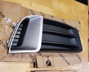 Ambition Genuine RIGHT Front Bumper Side Vent Grill Air Intake For Audi A3 8V 17-19 Facelift SE