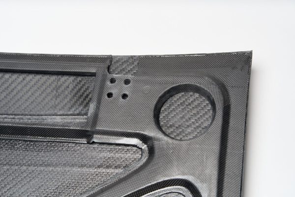 CARBON Aero hood for Lancia Fulvia Coupé - Image 12