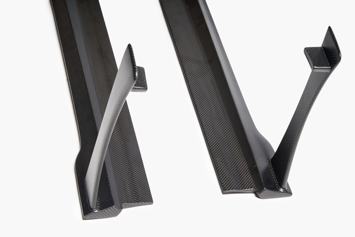 Carbon Sideskirt Aero blades for Huracan STO - Image 11