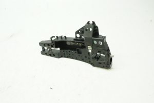 NEW GENUINE AUDI A5 S5 08-17 COUPE FRONT RIGHT O/S DOOR EXTERIOR HANDLE BRACKET 8T0837886B