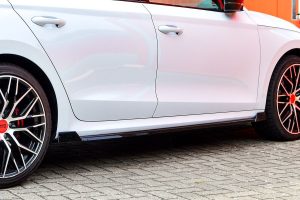 Performance Side skirts addons / Blades / diffusers / sill covers with Wing For Skoda Octavia RS NX 2020+