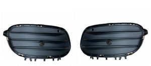 NEW GENUINE MERCEDES BENZ GLA X156 FRONT AMG BUMPER GRILLS PAIR SET N/S + O/S