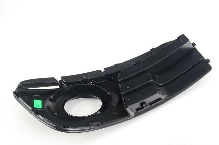 NEW GENUINE AUDI Q5 2013-2016 FRONT O/S RIGHT BUMPER GRILL FOG LIGHT BLACK 8R0807682JBJI - Image 3
