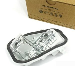 NEW GENUINE AUDI A6 AVANT C6 2009-2011 REAR OUTER BULK HOLDER RIGHT O/S 4F9945222C