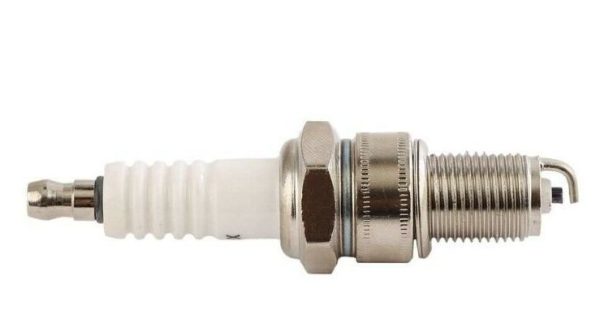 NEW GENUINE BMW PETROL ENGINE IGNITION SPARK PLUG HIGH POWER 1 PCS 12120050948