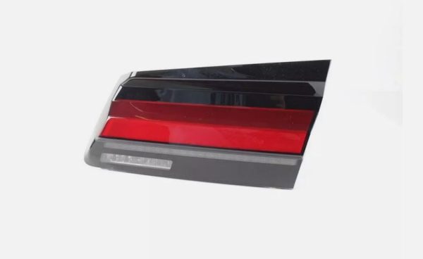 NEW GENUINE BMW 5 G30 Rear Right Trunk Bootlid Taillight Lamp 63215A38AF4