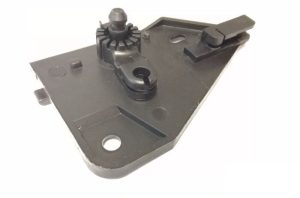 NEW GENUINE VW AMAROK 10-16 TOUAREG 03-10 LHD BONNET RELEASE HANDLE BRACKET 7L0823633F