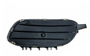NEW GENUINE MERCEDES BENZ GLA X156 FRONT AMG BUMPER GRILL RIGHT O/S A1568858800