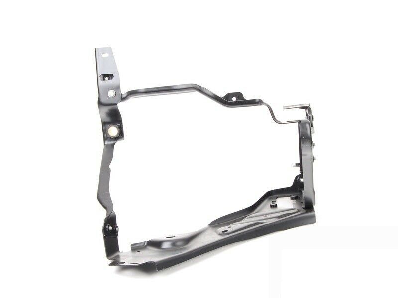 NEW GENUINE MERCEDES MB C W204 C63 AMG 12-14 FACELIFT HEADLIGHT BRACKET RIGHT A2046202291 - Image 4