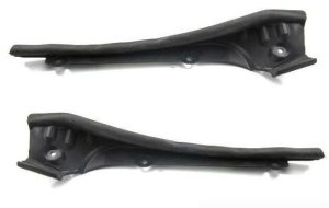 NEW GENUINE MERCEDES BENZ MB CLK CLASS W208 ENGINE HOOD BRACKET SEAL PAIR L+R
