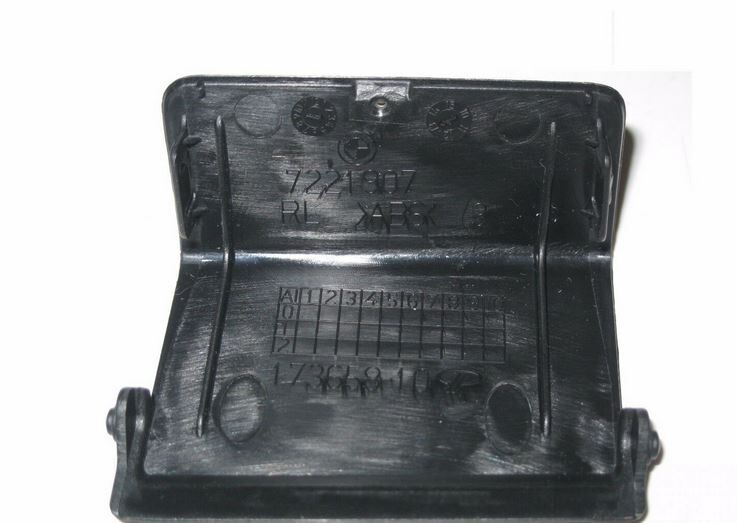 BMW GENUINE NEW F20 F21 F30 F31 F34 OBD COVER SOCKET BLACK RIGHT O/S RHD 51437272621 - Image 3