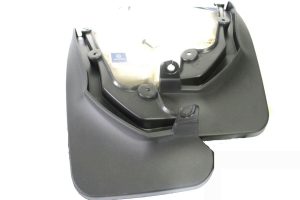 NEW GENUINE MERCEDES MB C CLASS W204 ESTATE REAR MUD FLAPS SPLASH GUARD PAIR