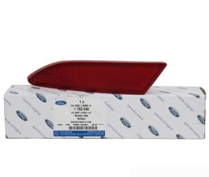 NEW GENUINE FORD FOCUS 2011-2015 REAR BUMPER LOWER REFLECTOR LEFT N/S 1763040