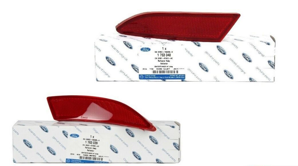 NEW GENUINE FORD FOCUS 2011-2015 REAR BUMPER LOWER REFLECTOR LEFT RIGHT PAIR SET