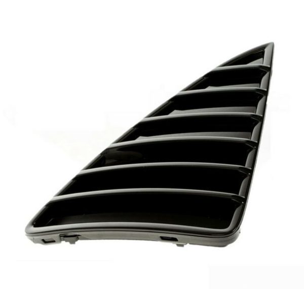 NEW GENUINE FORD FOCUS 11-15 FRONT BUMPER LOWER BLACK GLOSS GRILLE RIGHT O/S 1719221