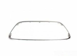 NEW GENUINE FORD FIESTA 08-12 FRONT BUMPER CENTER GRILLE CHROME SURROUND FRAME 1538490