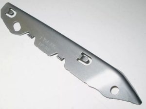 NEW GENUINE BMW E92 E93 Front Right Bumper Side Mount Bracket Plate 51117154716