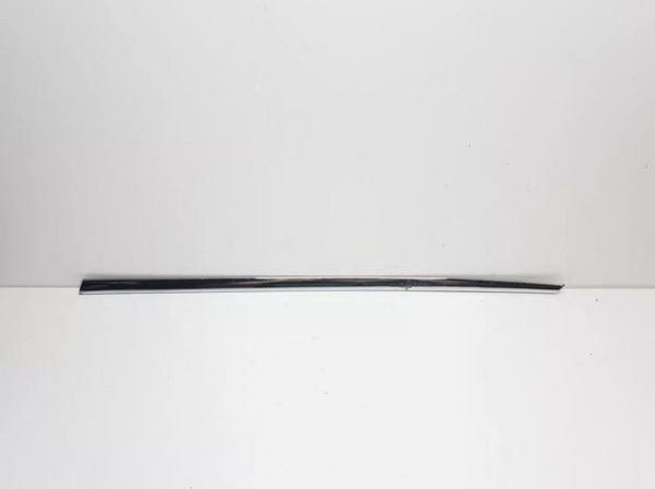 NEW GENUINE MERCEDES E CLASS W207 DOOR AND REAR WING CHROME MOLDING SET LEFT N/S - Image 3