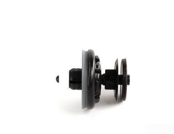 NEW GENUINE VW PHAETON POLO TIGUAN TOURAN DOOR PANEL TRIM CLIP 1 PCS 6Q0868243