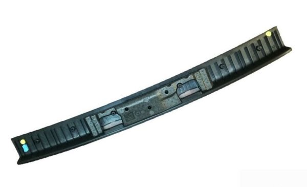 NEW GENUINE VW TRANSPORTER 2003-2016 REAR DOORS STEP COVER BLACK 7H0863485C 9B9 - Image 2