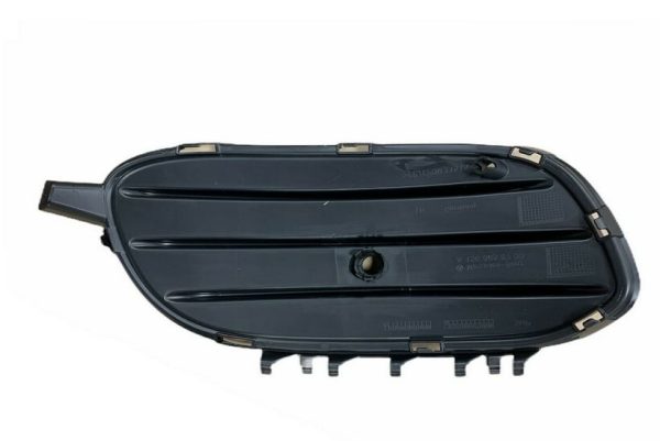 NEW GENUINE MERCEDES BENZ GLA X156 FRONT AMG BUMPER GRILL LEFT N/S A1568858700 - Image 2