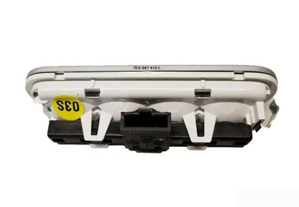 NEW GENUINE VW TRANSPORTER 12-16 SILVER METALLIC STEP LIGHT HIGHLINE INSCRIPTION 7E5947415L72A - Image 3