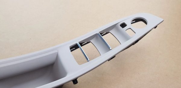 BMW NEW F10 F11 INTERIOR DOOR HANDLE RIGHT OYSTER RHD FITS WITH FOLDING MIRROR 51417225880 - Image 3