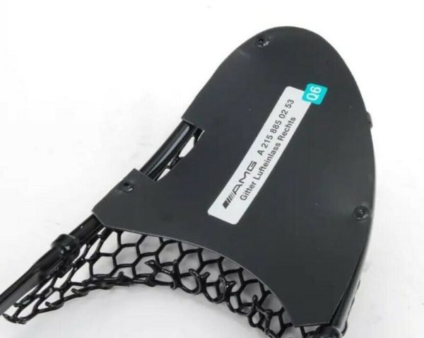 NEW GENUINE MERCEDES CL W215 AMG FRONT BUMPER LOWER GRILL RIGHT O/S A2158850253 - Image 3