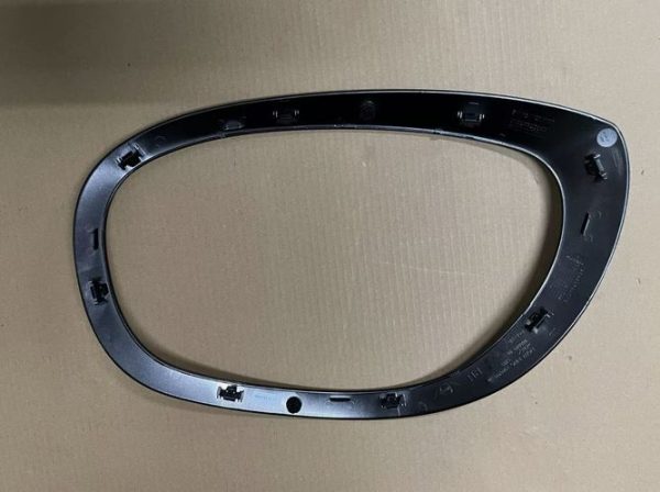 GENUINE MINI COUNTRYMAN F60 JCW FRONT HEADLIGHT PIANO BLACK SURROUND RIGHT 51712414988 - Image 2