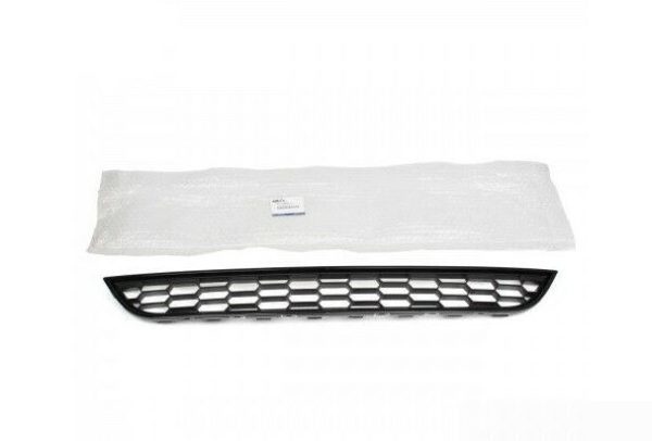 NEW GENUINE FORD FIESTA 12- ZETEC S FRONT BUMPER CENTER LOWER HONEY COMB GRILLE 1801358 - Image 2