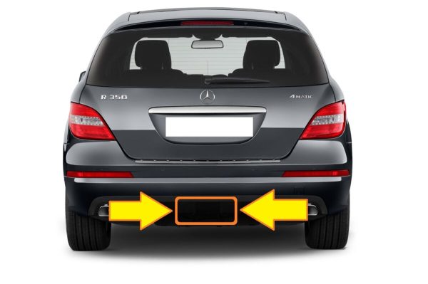 NEW GENUINE MERCEDES BENZ MB R W251 FACELIFT REAR BUMPER TOW BAR COVER - Image 5