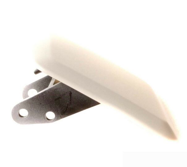 NEW GENUINE FORD FOCUS 08-11 FRONT BUMPER HEADLIGHT WASHER COVER CAP LEFT N/S 1528554 - Image 3