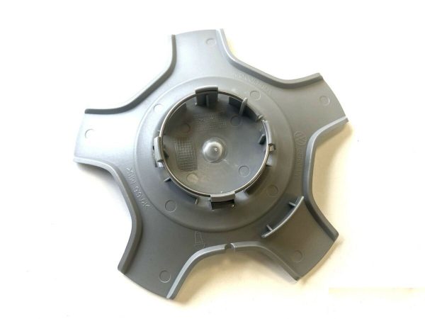 NEW GENUINE VOLKSWAGEN PASSAT 08-11 1 PCS ALLOY WHEEL CENTER CAP 3C0601149R 8Z8 - Image 2