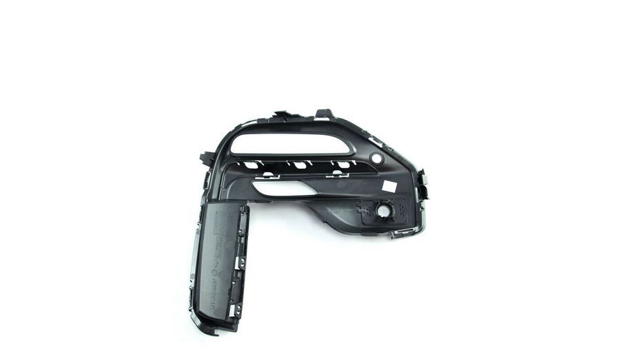 NEW GENUINE BMW X5 SERIES G05 M FRONT FOG LIGHT LAMP COVERS PAIR SET N/S + O/S - Image 3